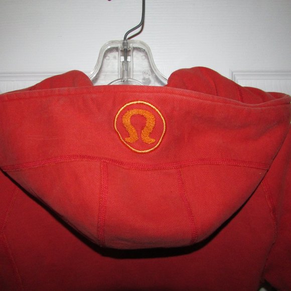 lululemon Scuba Hoodie Burnt Orange - Picture 4 of 5